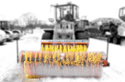 Подметальная щетка на фронтальный погрузчик. Изображение №1