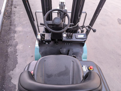 Электрический погрузчик LIMGARD IEV18 2W300 ST. Изображение №8