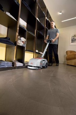 Поломоечная машина Comac Vispa XS. Изображение №11