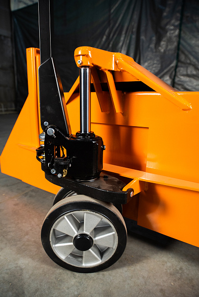 Фото гидравлическая тележка для бездорожья tor hw 1500 на сайте www.kiit.ru в интернет-каталоге КИИТ ☎ +7(800) 707-07-45 Изображение №10