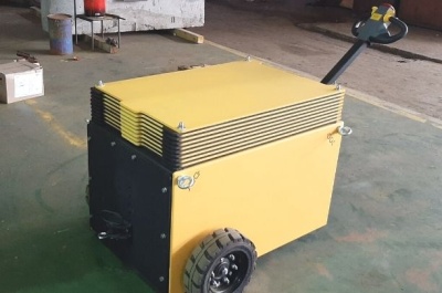 Поводковый тягач ОМП 5/10 тонн. Изображение №1