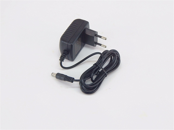 Фото зарядное устройство для тележек wh-25es 7v/1a (charger) на сайте www.kiit.ru в интернет-каталоге КИИТ ☎ +7(800) 707-07-45 Изображение №4