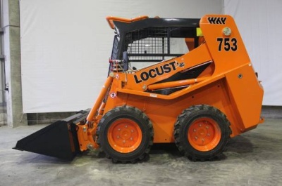 Мини погрузчик Locust L753. Изображение №1