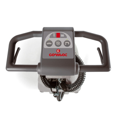 Компактная ручная поломоечная машина на АКБ COMAC VISPA 35B. Изображение №5