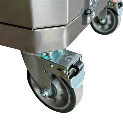 Трехфазный промышленный пылесос EVOline IVC 1100-30. Изображение №9