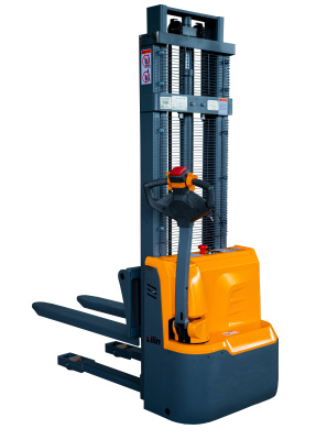 Штабелер самоходный 1,5 т 1,6 м XILIN CDD15R-EN 24/105 В/Ач с раздвижными вилами. Изображение №1