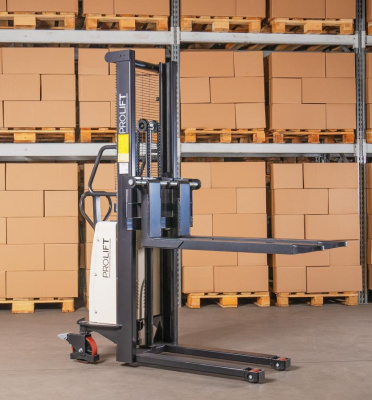 Электрический штабелер с раздвижными вилами PROLIFT M2 SPN 1016 (1000 кг, высота подъема 1,6 м, AGM-АКБ 12/120 Ач). Изображение №5
