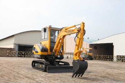 Мини экскаватор Yuchai YC25-8. Изображение №3