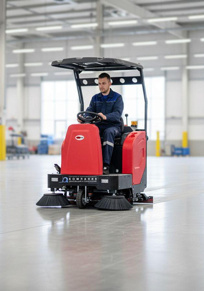 Подметальный райдер VOSTOK SW1450 | Две щетки, бак для мусора 150 л, для больших территорий