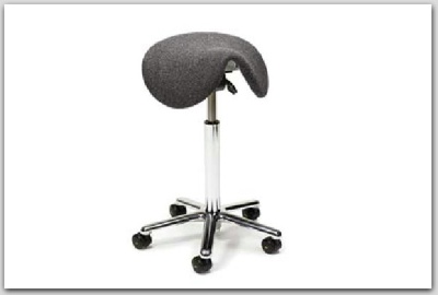 Стул кожанный с седлом Treston SADDLE L (черный). Изображение №1