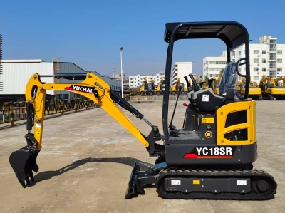 Мини-экскаватор Yuchai U 18 (1800 кг, нулевой свес, глубина копания 2295 мм, двигатель Yanmar 19,7 л.с., ковш 0,05 м³). Изображение №10