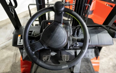 Дизельный погрузчик EP CPCD15T8 Mitsubishi 1500 кг 3000 мм. Изображение №4