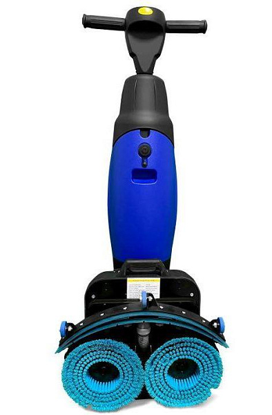 Компактный размер: Габариты 450x360x1100 мм позволяют легко маневрировать между стеллажами и оборудованием.