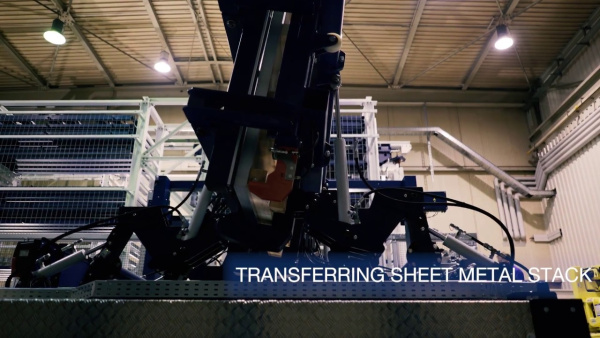 Фото автоматический депаллетайзер листового металла stopa compact turner на сайте www.kiit.ru в интернет-каталоге КИИТ ☎ +7(800) 707-07-45