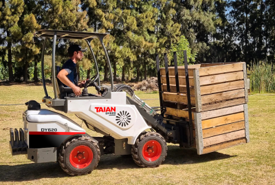 Мини-погрузчик шарнирно-сочлененный TAIAN DY620. Изображение №17