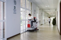 Фото поломоечная машина comac innova 85b на сайте www.kiit.ru в интернет-каталоге КИИТ ☎ +7(800) 707-07-45 Изображение №3