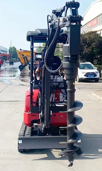 Компактность: ширина всего 1,1 м позволяет работать в ограниченном пространстве