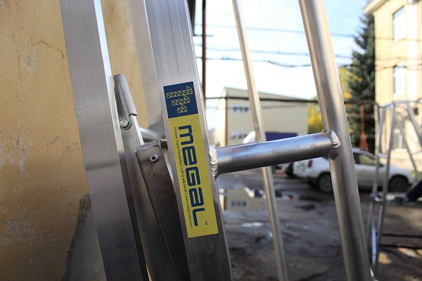 Фото лестница megal лпфва н=1,0-3 на сайте www.kiit.ru в интернет-каталоге КИИТ ☎ +7(800) 707-07-45 Изображение №11