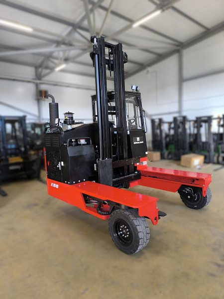 Фото многоходовой дизельный погрузчик maxlion fdd50-aj на сайте www.kiit.ru в интернет-каталоге КИИТ ☎ +7(800) 707-07-45 Изображение №4