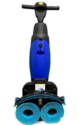 Компактная дисковая аккумуляторная поломоечная машина Метлана М4. Изображение №4